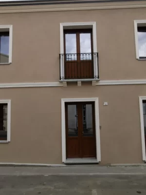 Poli System - Cornici : Marcapiani resinati in Polistirolo a Cagliari - Edilizia Decorativa - 2